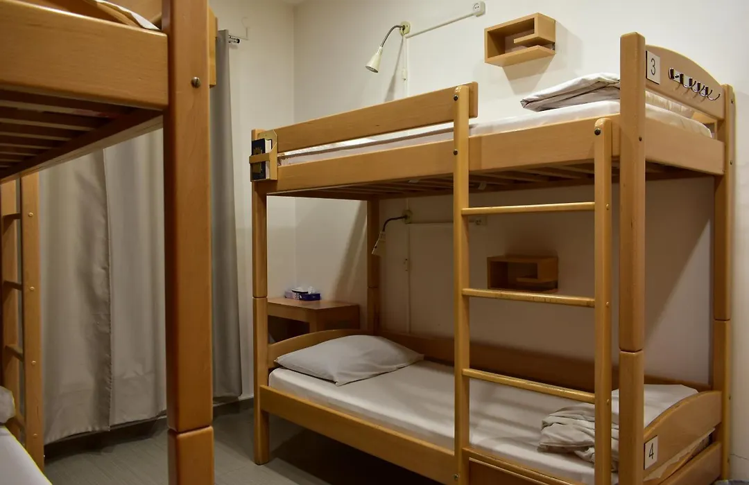 Envoy Hostel & Tours-1
